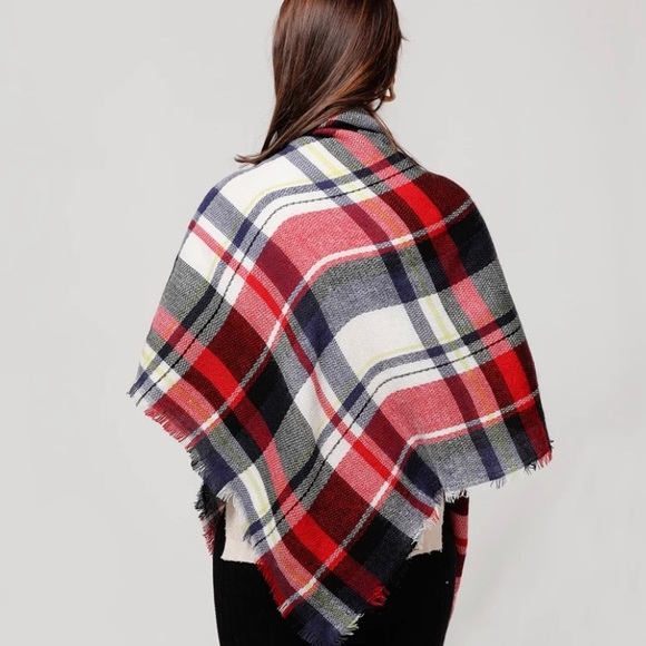 Triangle Shawl Scarf - Picture 4 of 8